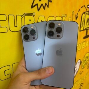 Apple iPhone (varios modelos)